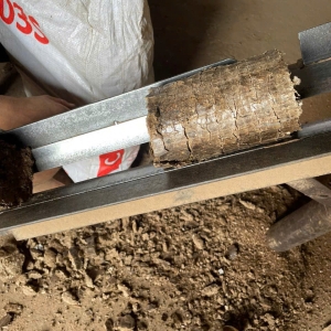  D90 SAWDUST FIREWOOD